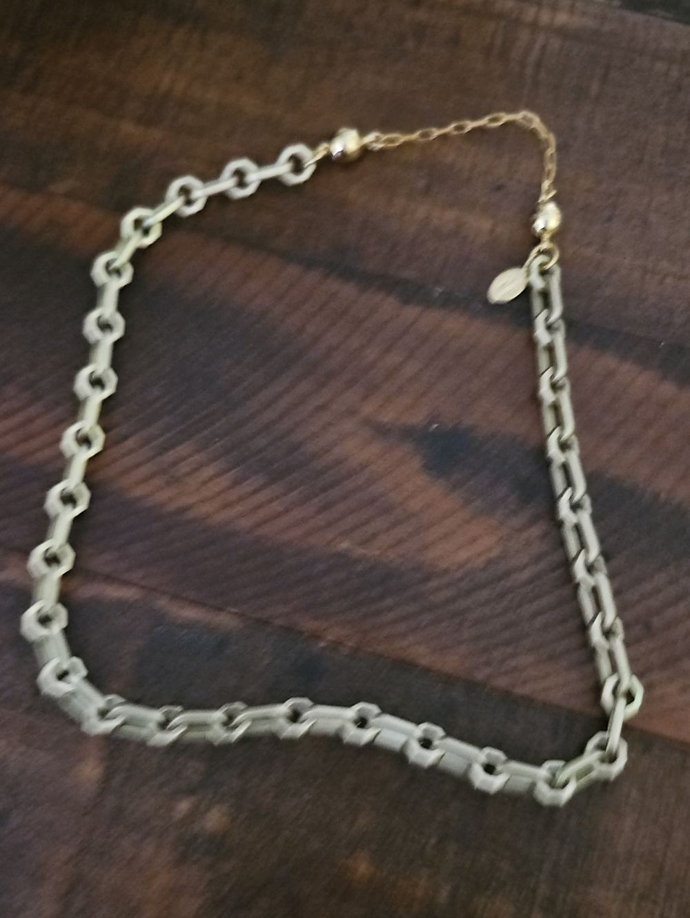 Kiwi (light green) metallic necklace magnetic closure, magnetic extender